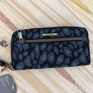 Travelon Safe ID zippered wristlet